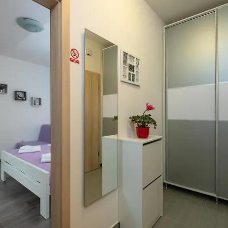 Greta & Ivona Apartman Póla
